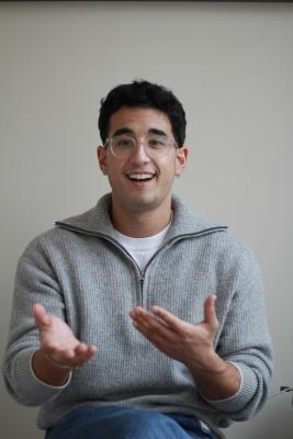 Pol Aviñó Chen